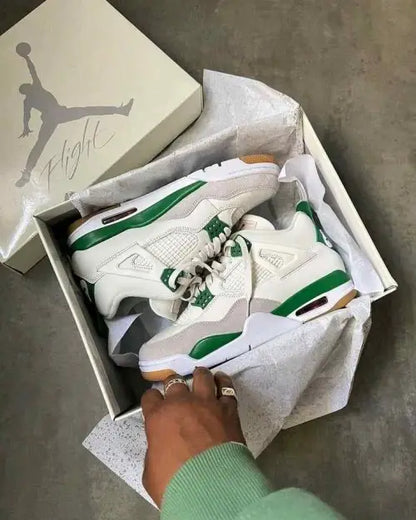 Nikee Air Jordan Retro 4 Pine Green Semi Ua Quality
