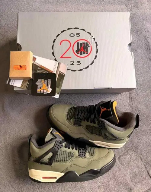 nikee Air Jordan Retro 4 x Undefeated Deep Green