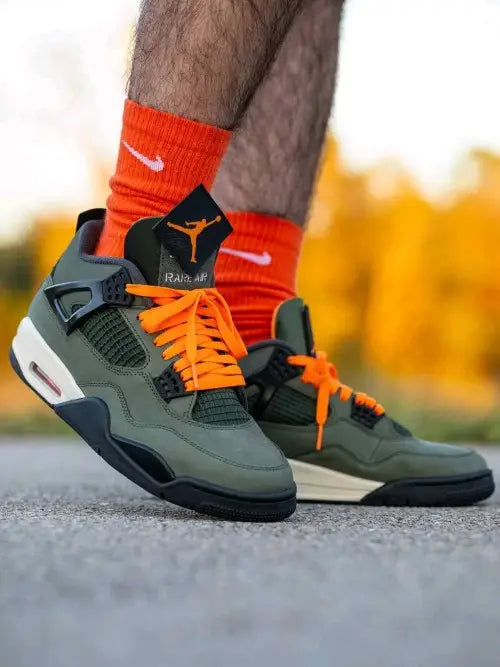 nikee Air Jordan Retro 4 x Undefeated Deep Green