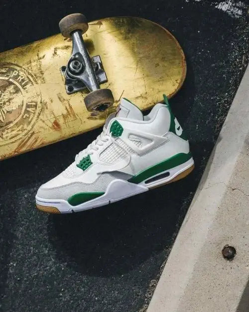 Nikee air Jor_dan Retro 4 Pine Green Semi Ua Quality